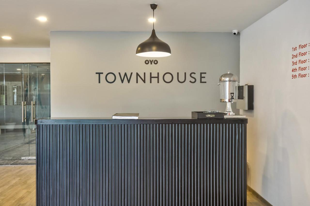Oyo Townhouse 156 Maraimalai Nagar Hotel เชนไน ภายนอก รูปภาพ